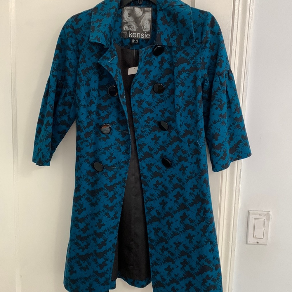 KENSIE- black and blue design “blazer” jacket